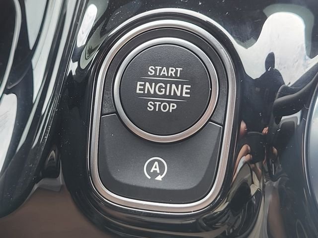 New 2026 Mountain Grey Metallic Mercedes-Benz GLA 250 image 24