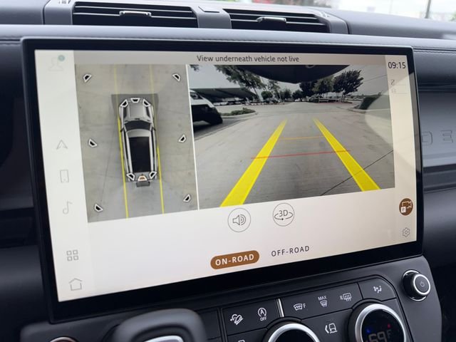 New 2026 Fuji White Land Rover X-Dynamic SE image 21