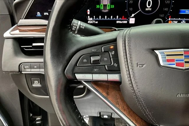 Used 2021 Black Cadillac Sport Platinum image 11