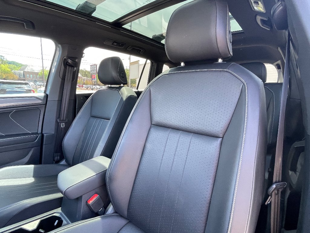 Used 2023 Platinum Gray Metallic Volkswagen SE R-Line Black image 14