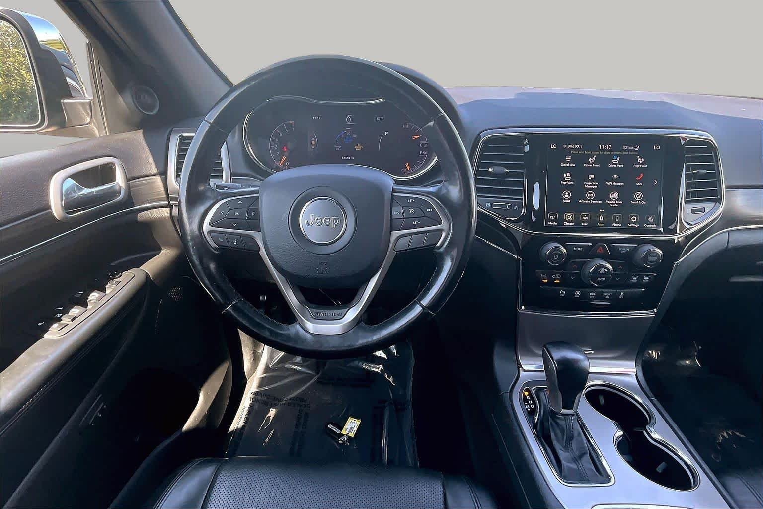 Used 2020 Granite Crystal Metallic Clearcoat Jeep Limited image 5