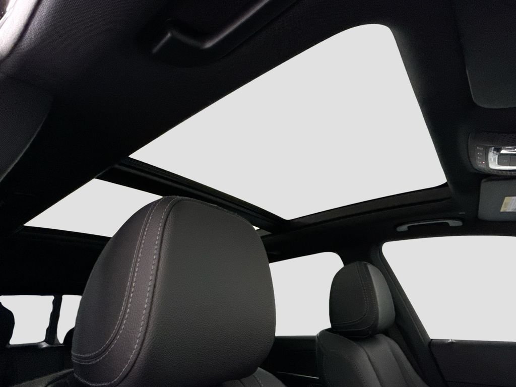 Certified Used 2026 Black Mercedes-Benz GLE 350 image 18