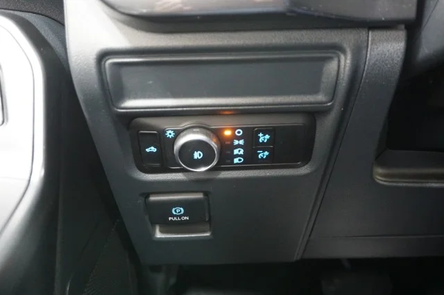 Used 2023 BLACK Ford STX image 27