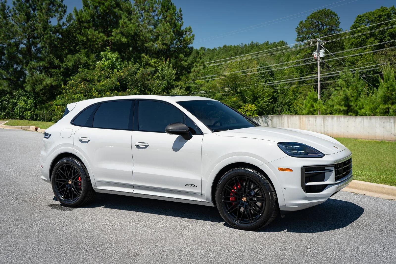 Used 2023  Porsche GTS image 27