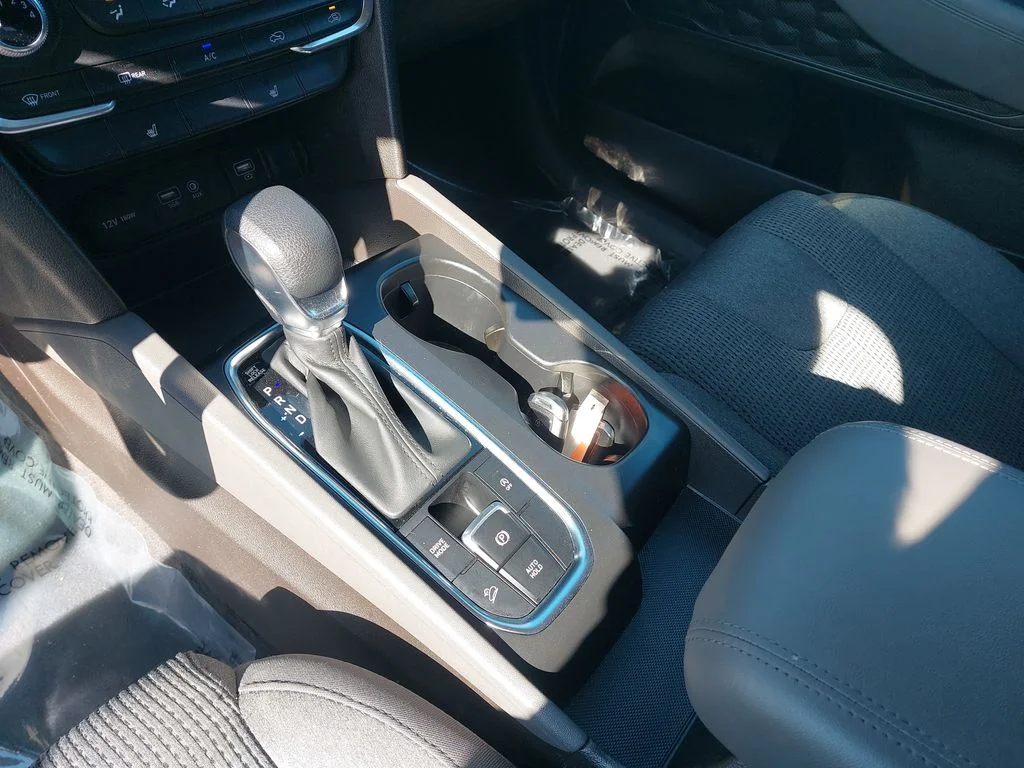 Used 2020 Silver Hyundai SEL image 23