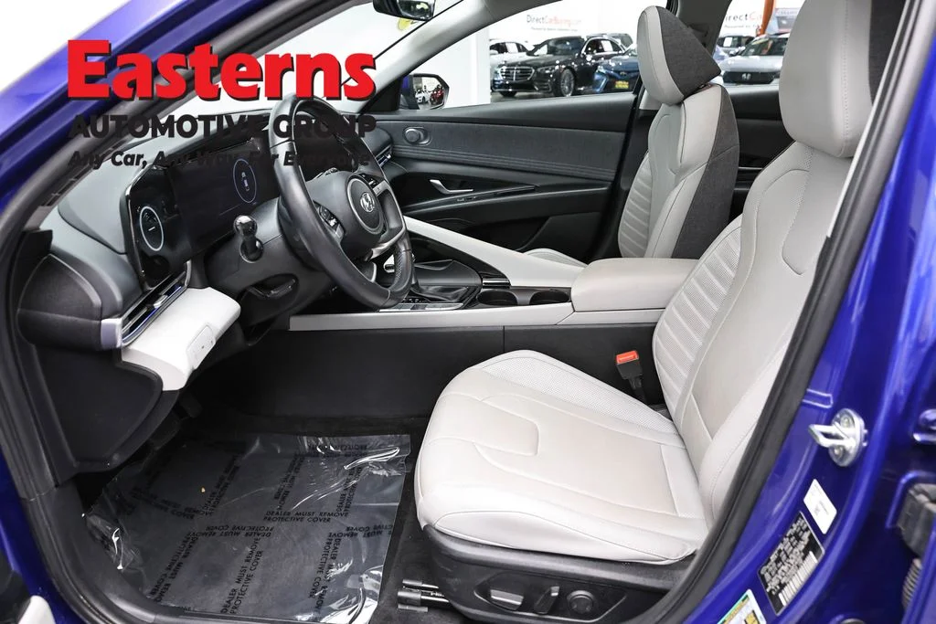 Used 2023 Blue Hyundai Limited image 14