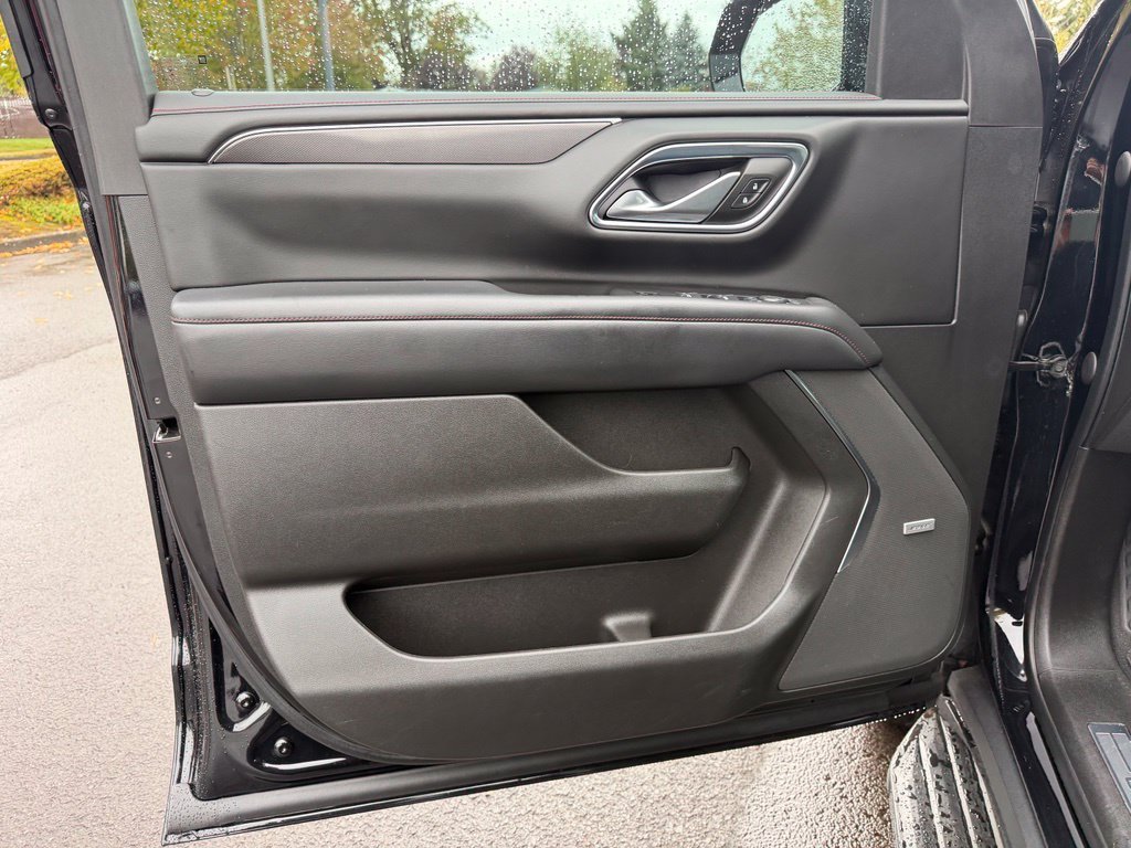 Used 2022 Black Chevrolet RST image 11