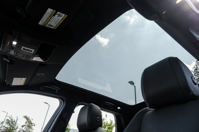 2026 Land Rover Discovery Sport 5