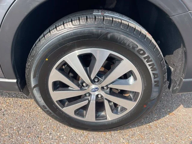 Used 2020 Gray Subaru Premium image 10