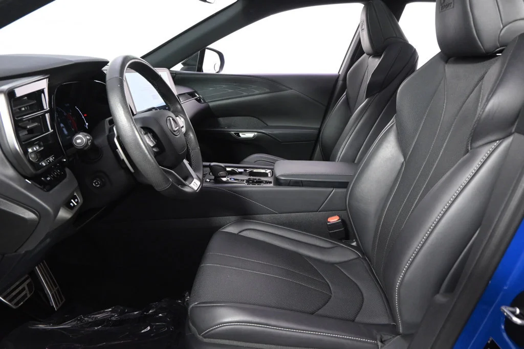 Used 2023  Lexus RX 350 image 13