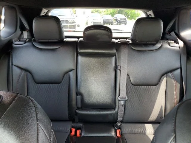 Used 2023 Gray Jeep Trailhawk image 13