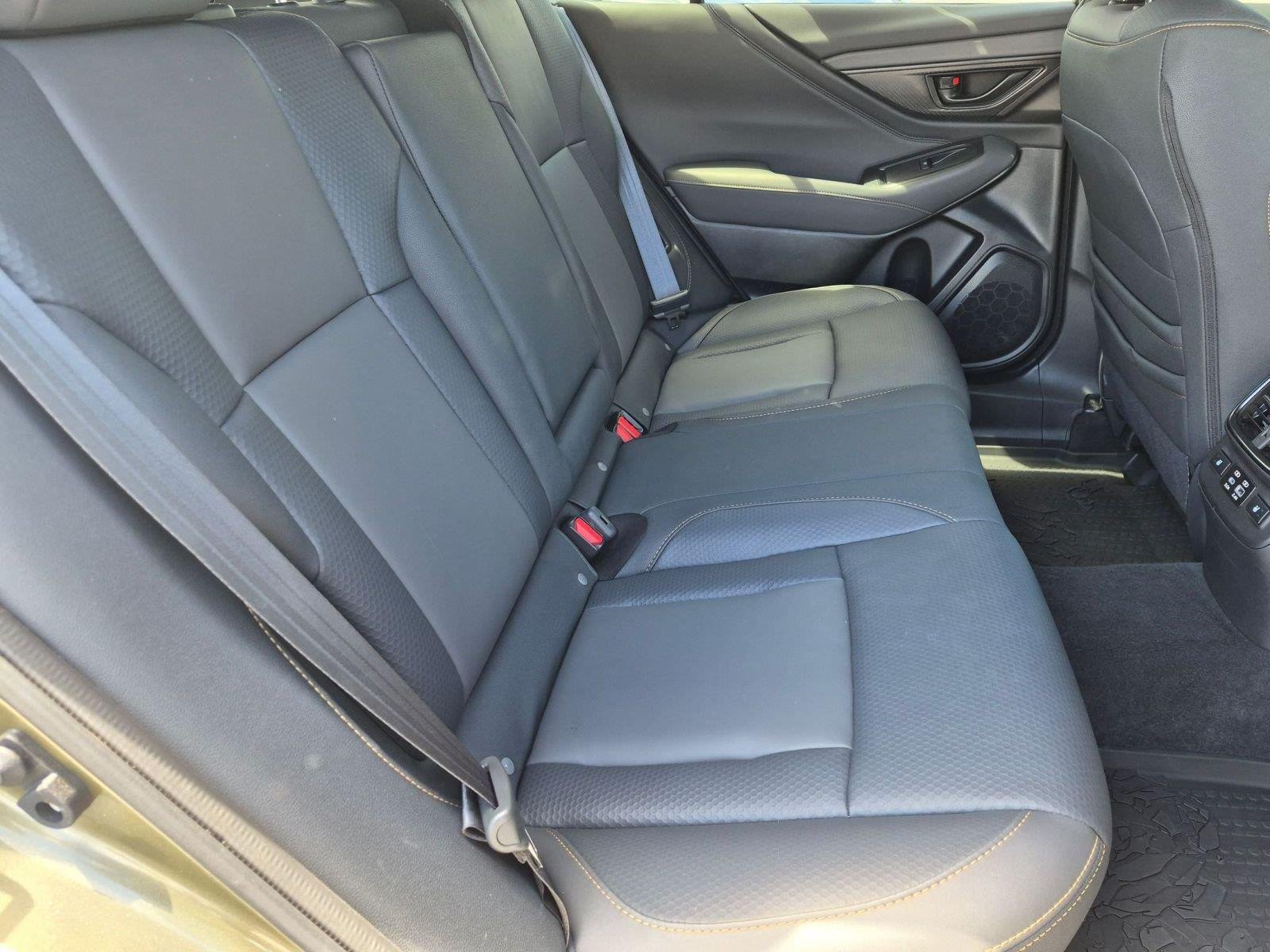 Used 2025  Subaru Wilderness image 37