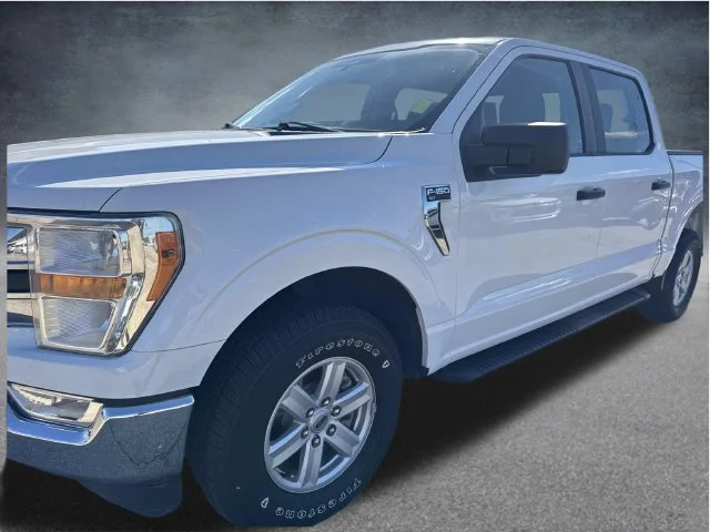 Used 2021 White Ford XLT image 8