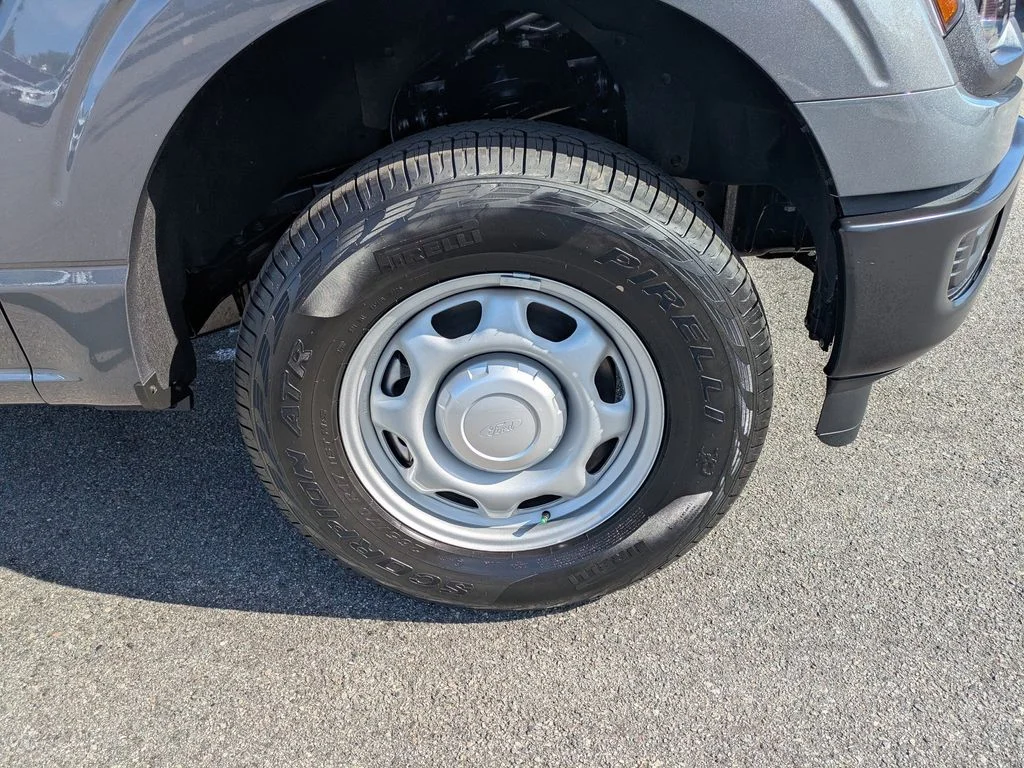 New 2026 Carbonized Gray Metallic Ford XL image 11