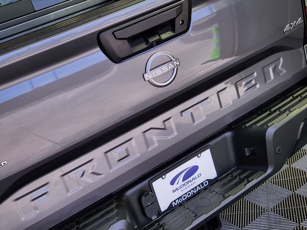 New 2026 Gray Nissan S image 9