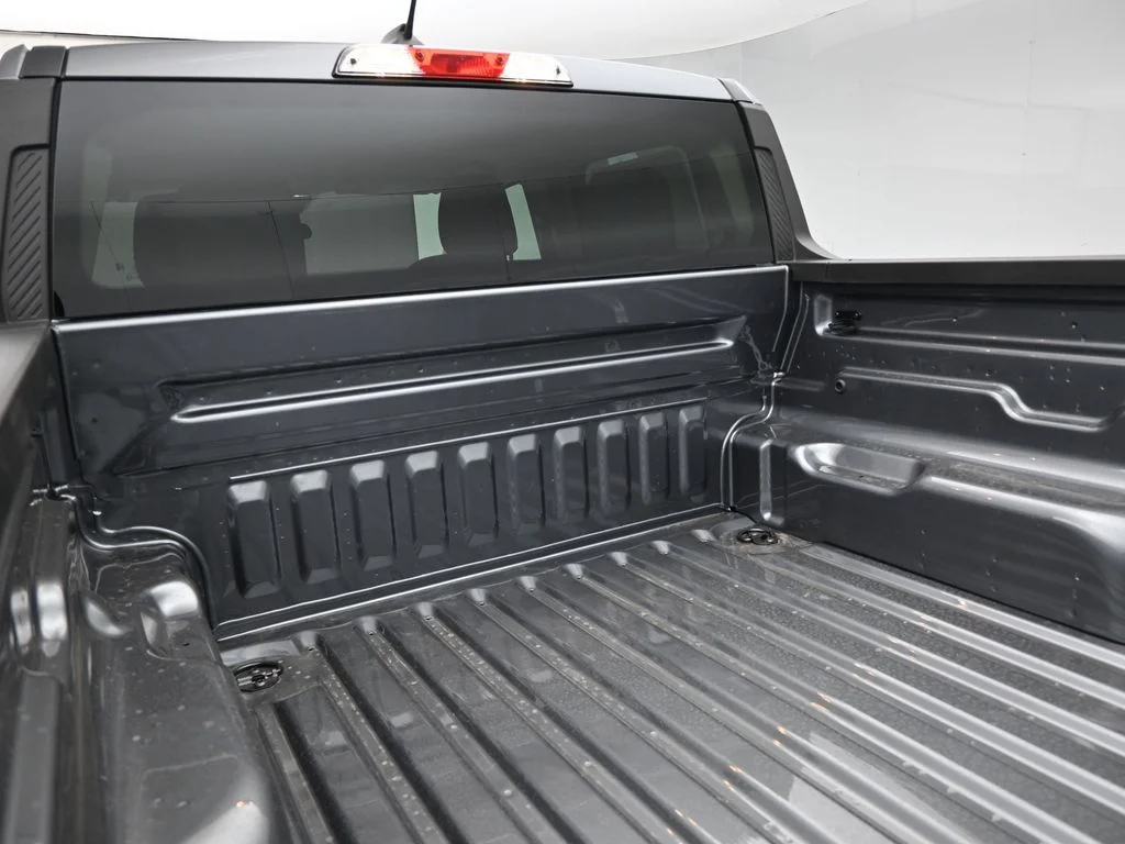 New 2026 Carbonized Gray Metallic Ford XLT image 20