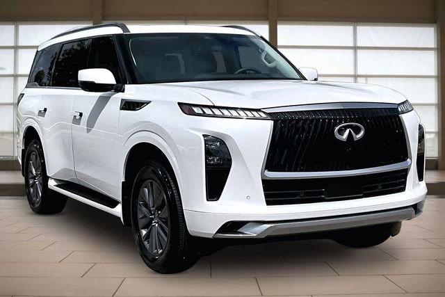 Used 2026 White INFINITI PURE image 11