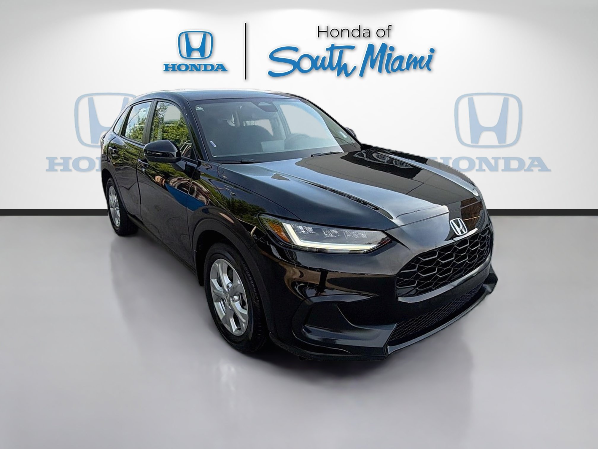 Certified Used 2023 Crystal Black Pearl Honda 2WD LX image 1