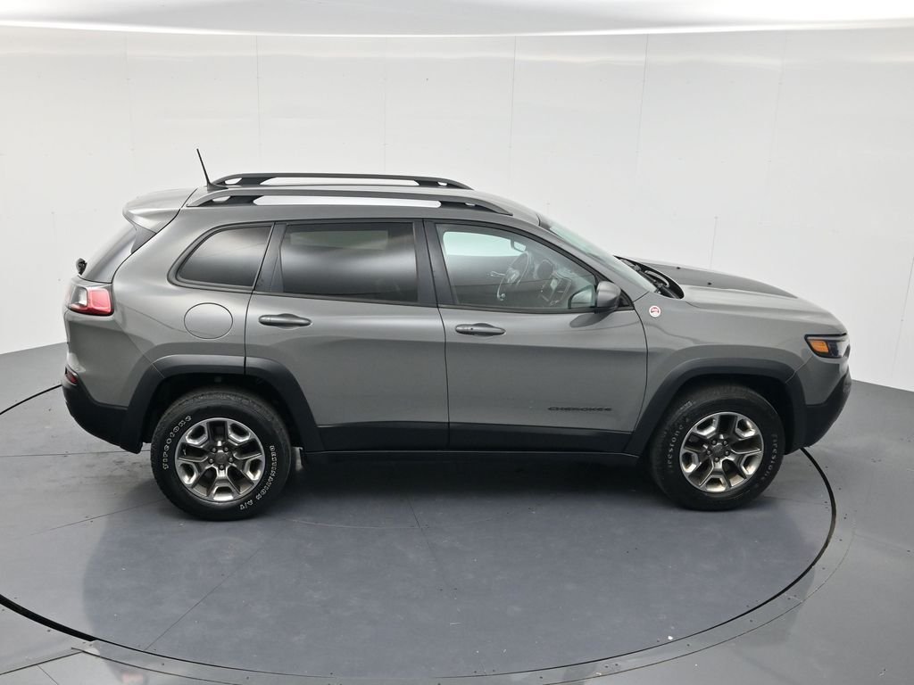 Used 2019 Sting Gray Clearcoat Jeep Trailhawk image 37