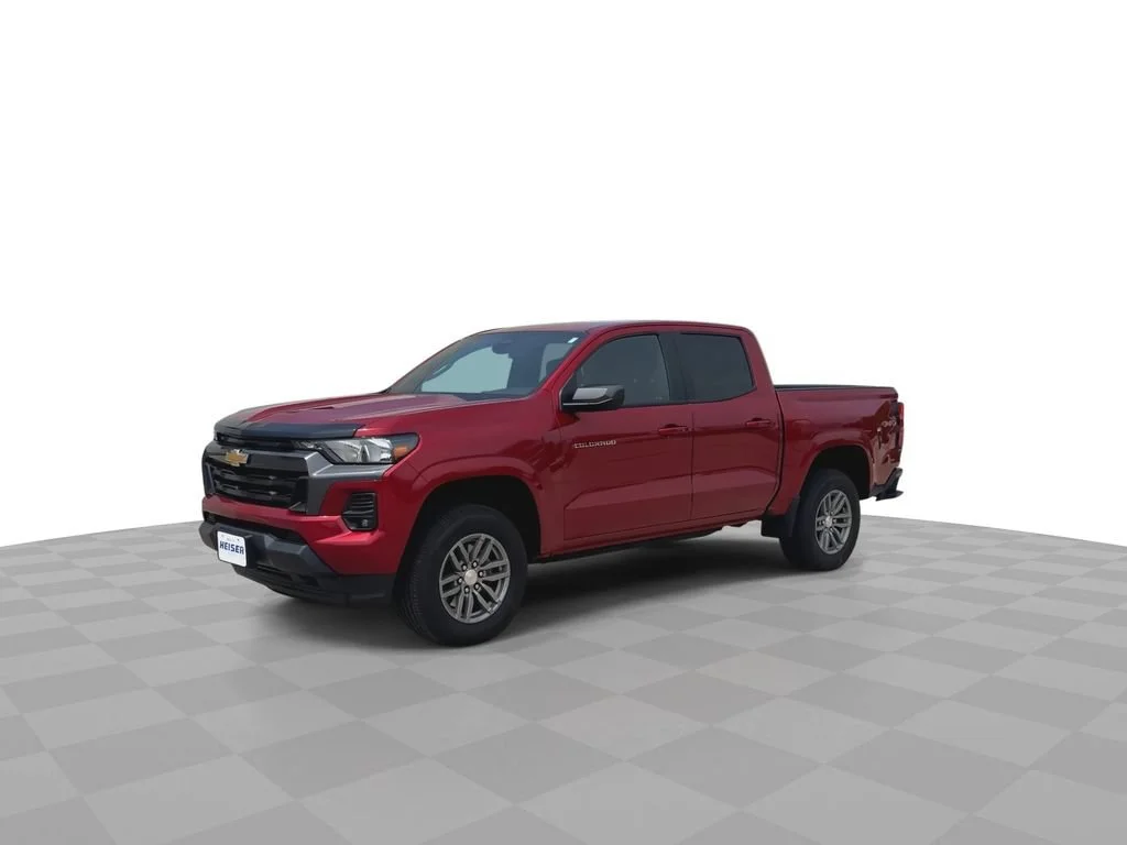 Used 2024 Radiant Red Tintcoat Chevrolet LT image 4