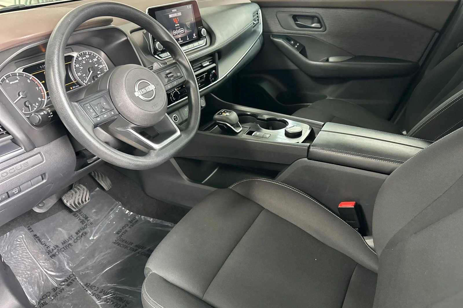 Used 2023 White Nissan S image 10