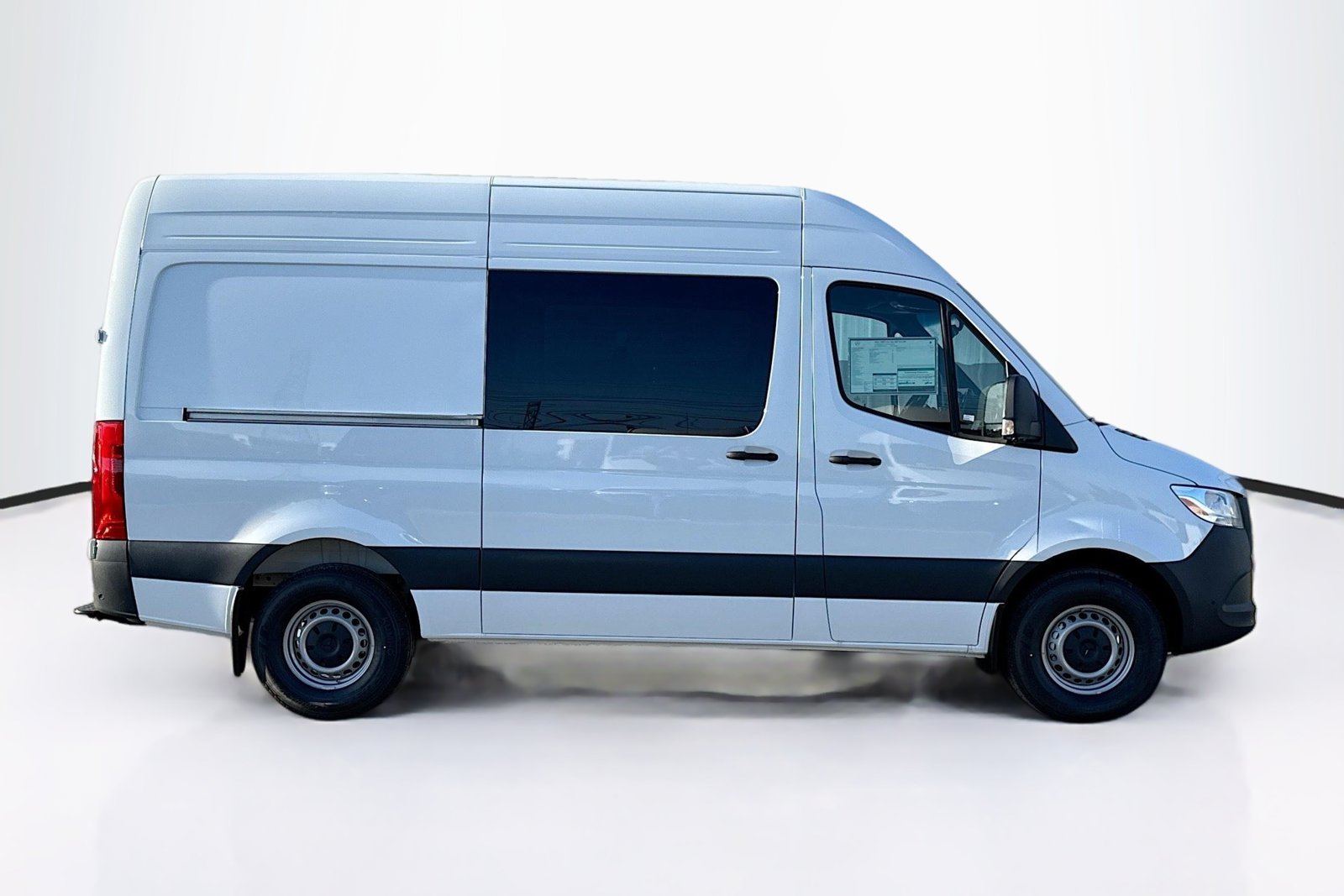 New 2026 Arctic White Mercedes-Benz  image 4
