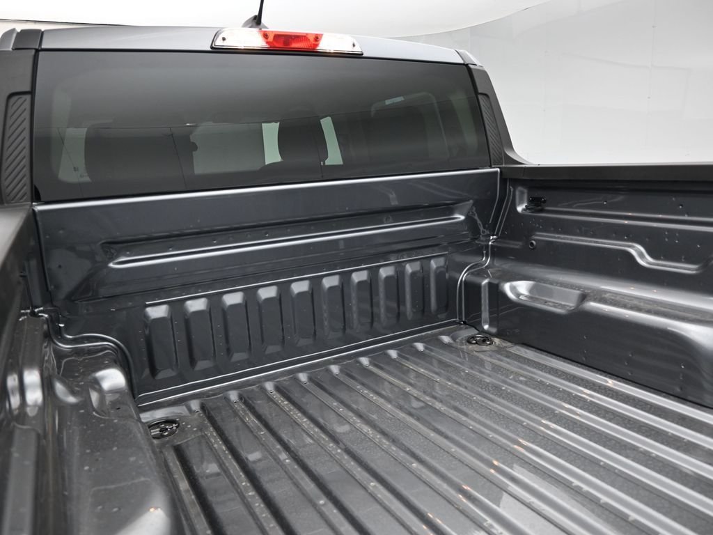 New 2026 Carbonized Gray Metallic Ford XLT image 20