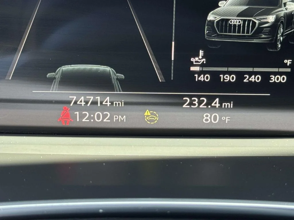 Used 2022 Gray Audi Premium Plus image 25