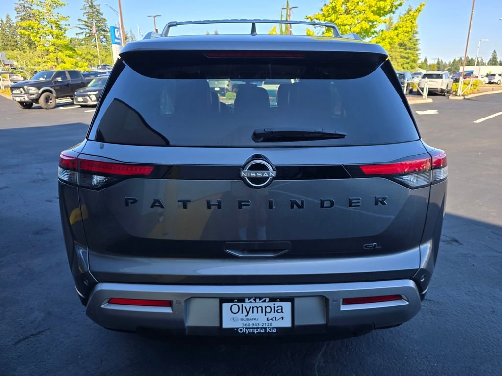 Used 2023 Gun Metallic Nissan SL image 5
