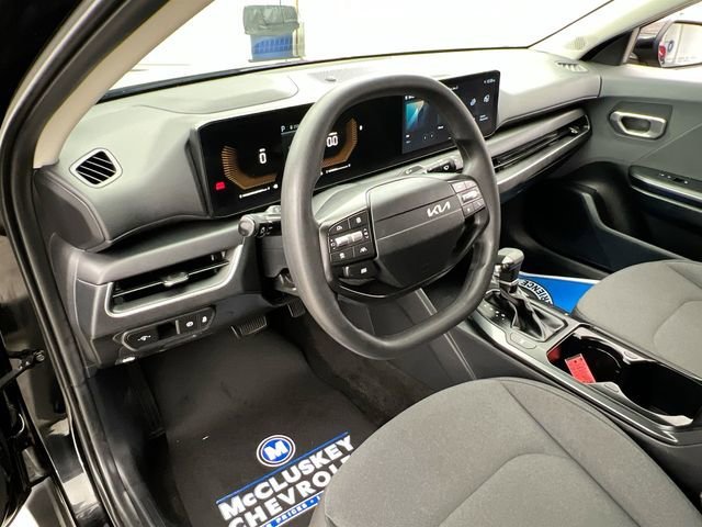 Used 2025 Black Kia LXS image 7