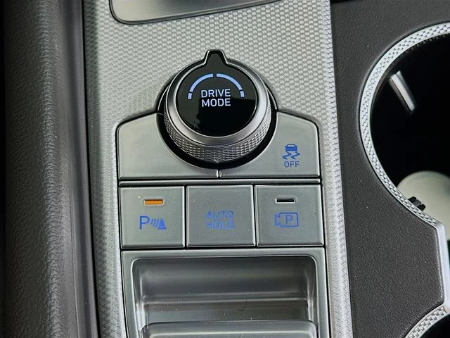 New 2026 Genesis G70 2.5T Prestige