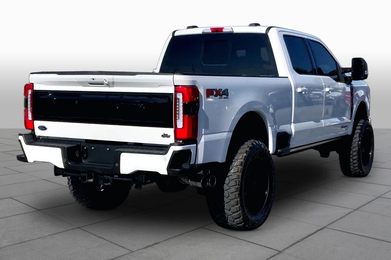Used 2025 Star White Metallic Tri-Coat Ford Platinum image 13