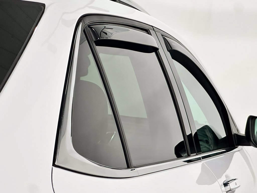 Used 2024 White Chevrolet Premier image 14