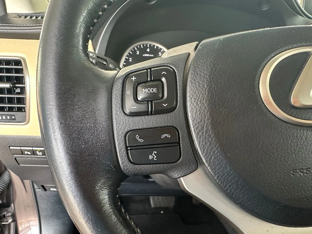 Used 2015 Red Lexus 200t image 21