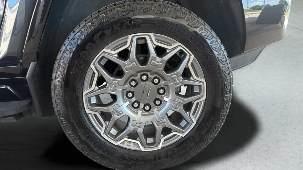 Used 2025 Graphite Blue Metallic GMC 3X image 26