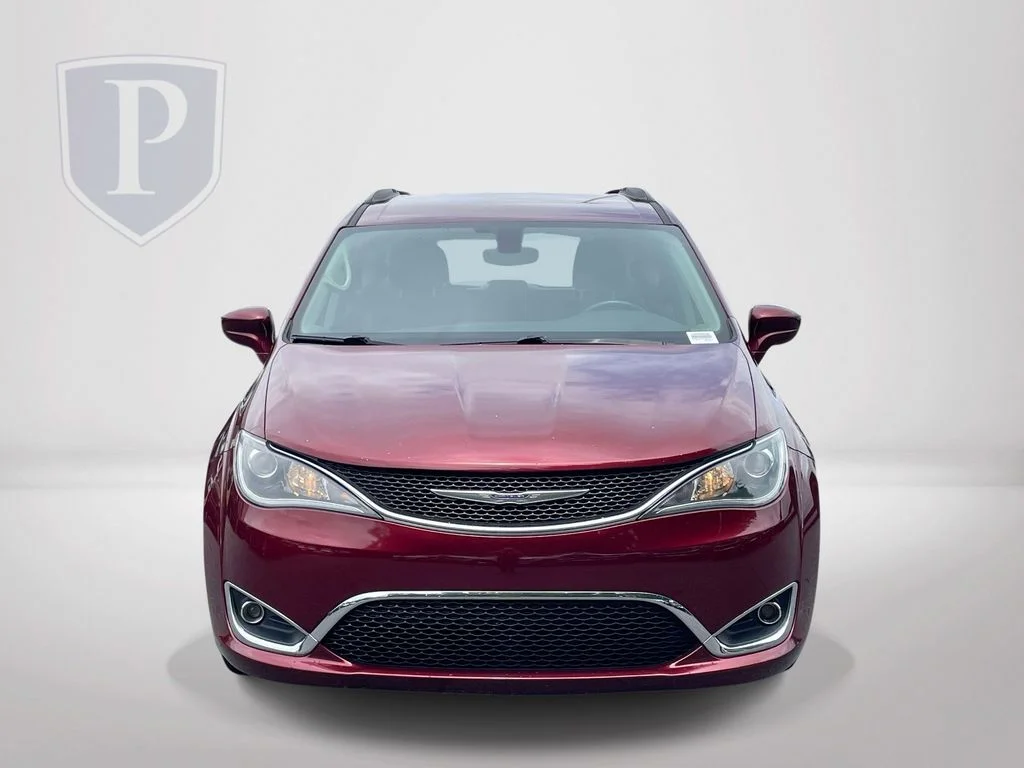Certified Used 2017 Red Chrysler Touring L image 3