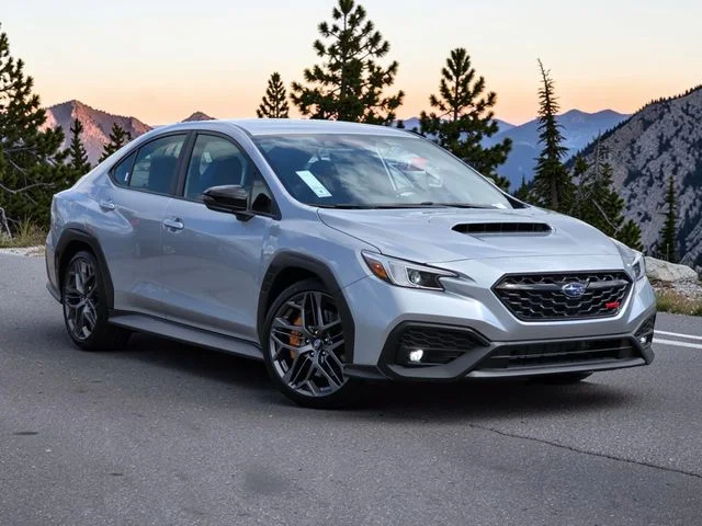 New 2026 ICE SILVER METALLIC Subaru tS image 2