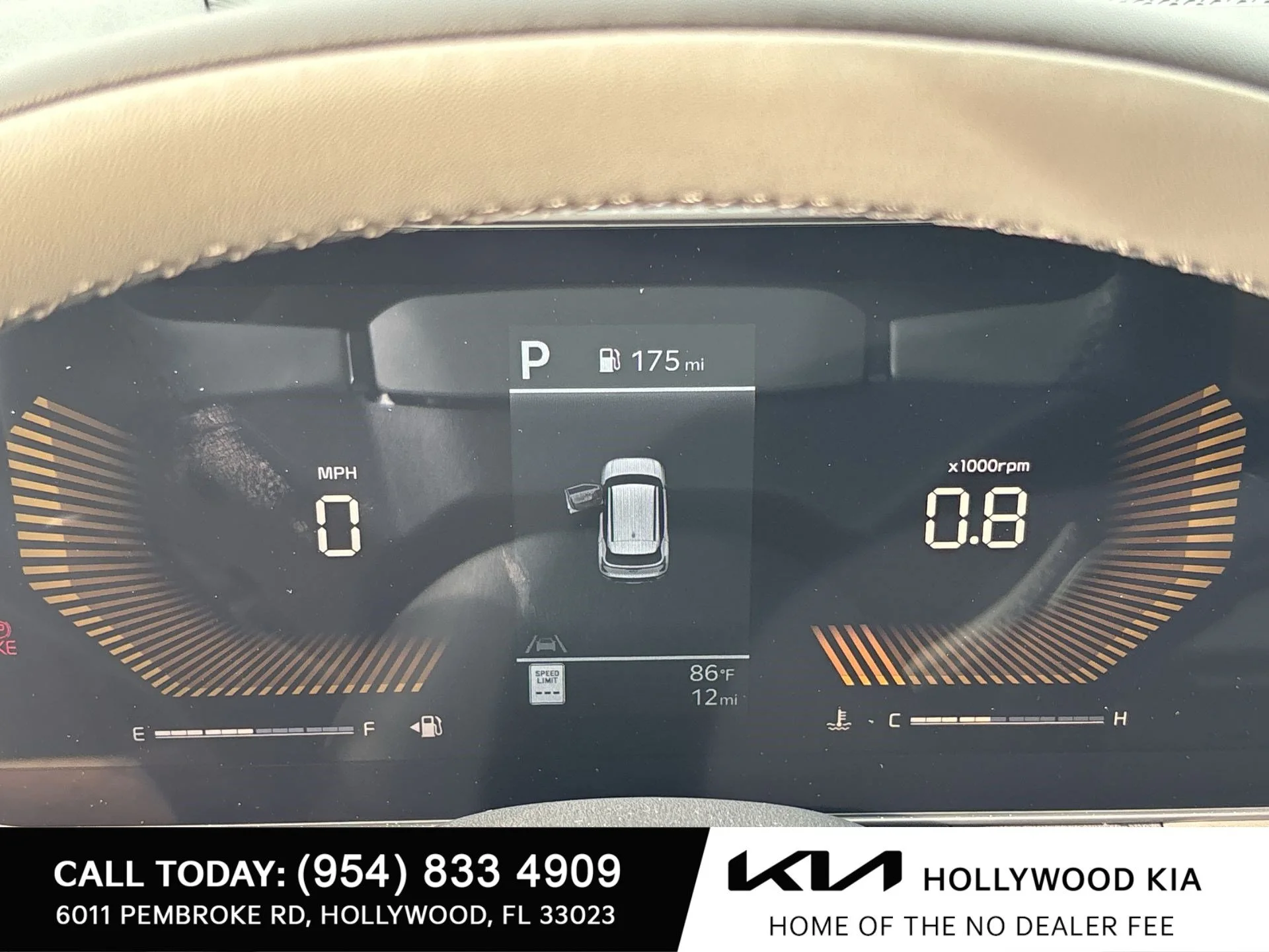 New 2027 Snow White Pearl Kia EX image 12
