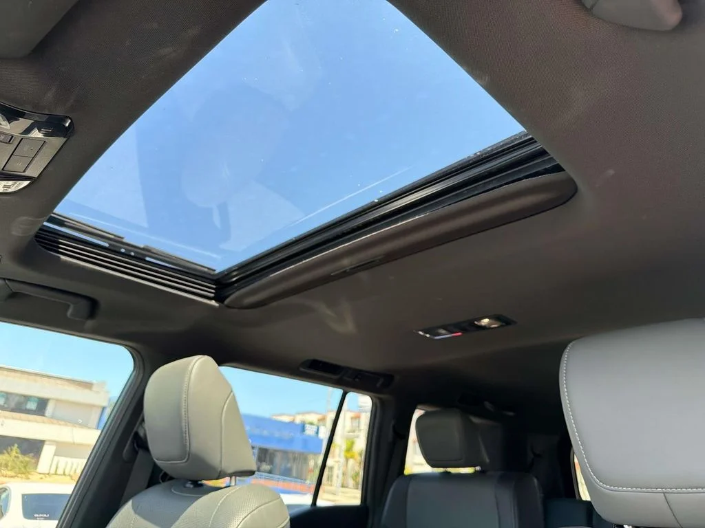 Used 2024 Incognito Lexus Premium+ image 13