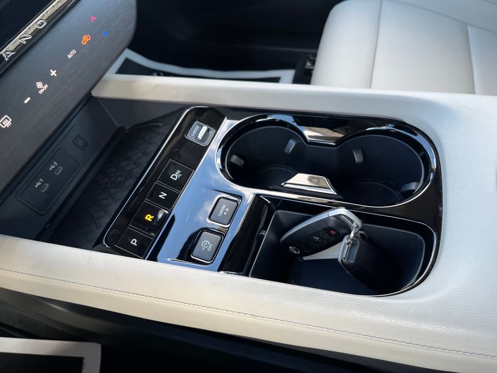 Used 2025 Black Nissan SL image 21