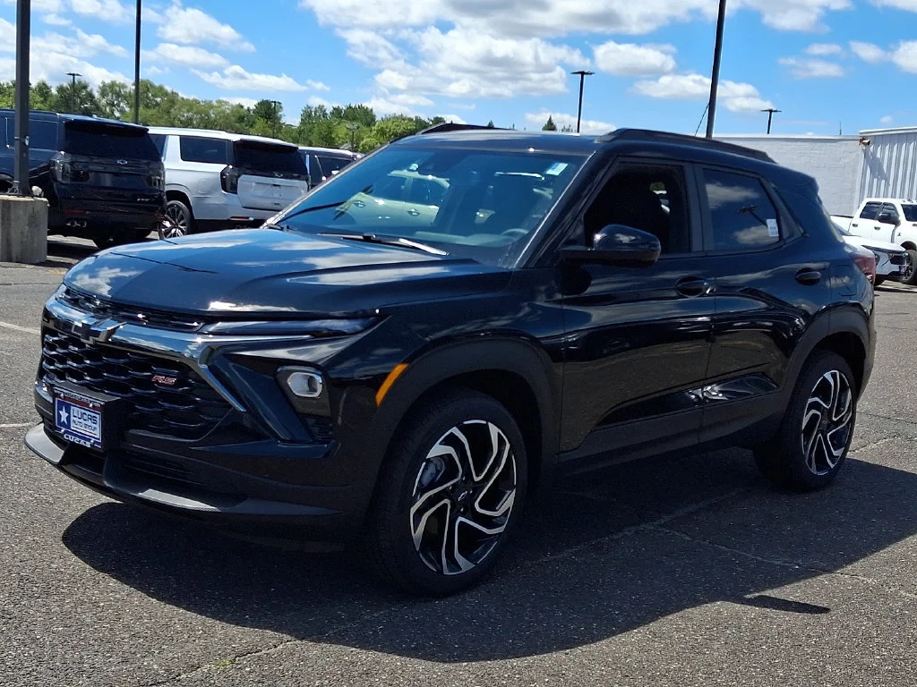 New 2026 Mosaic Black Metallic Chevrolet RS image 4