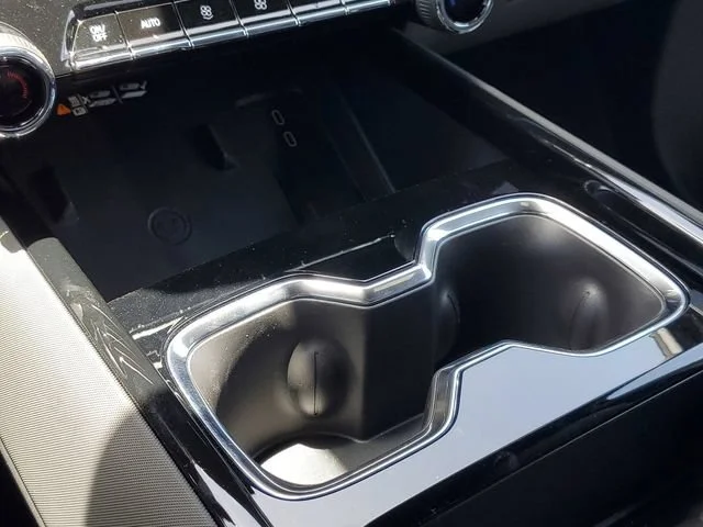 New 2026 Black Chevrolet LT - Extended Range image 27