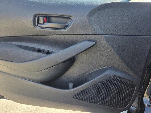 Used 2025 BLACK Toyota LE image 22