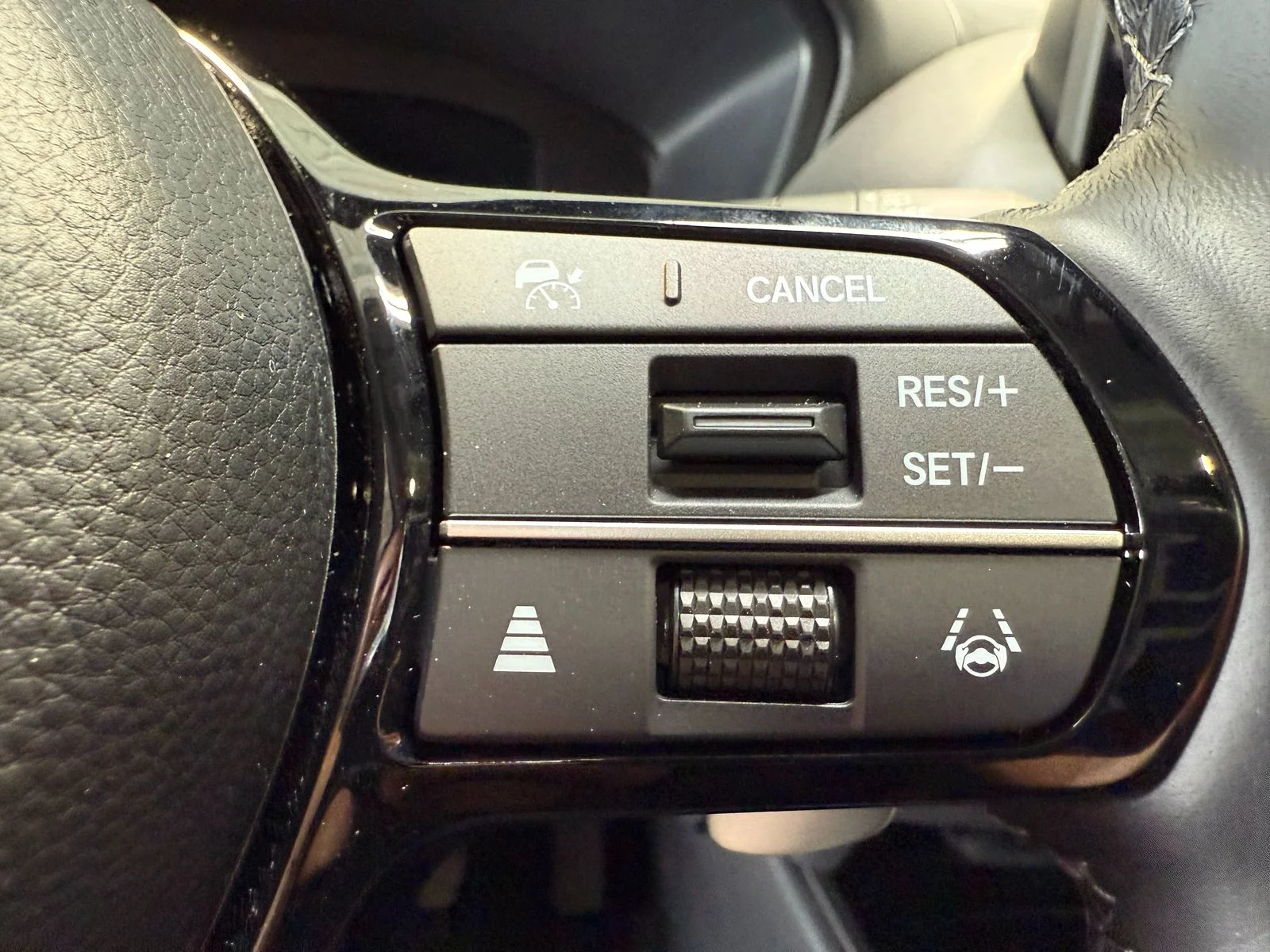 New 2026 Urban Gray Pearl Acura Base image 18