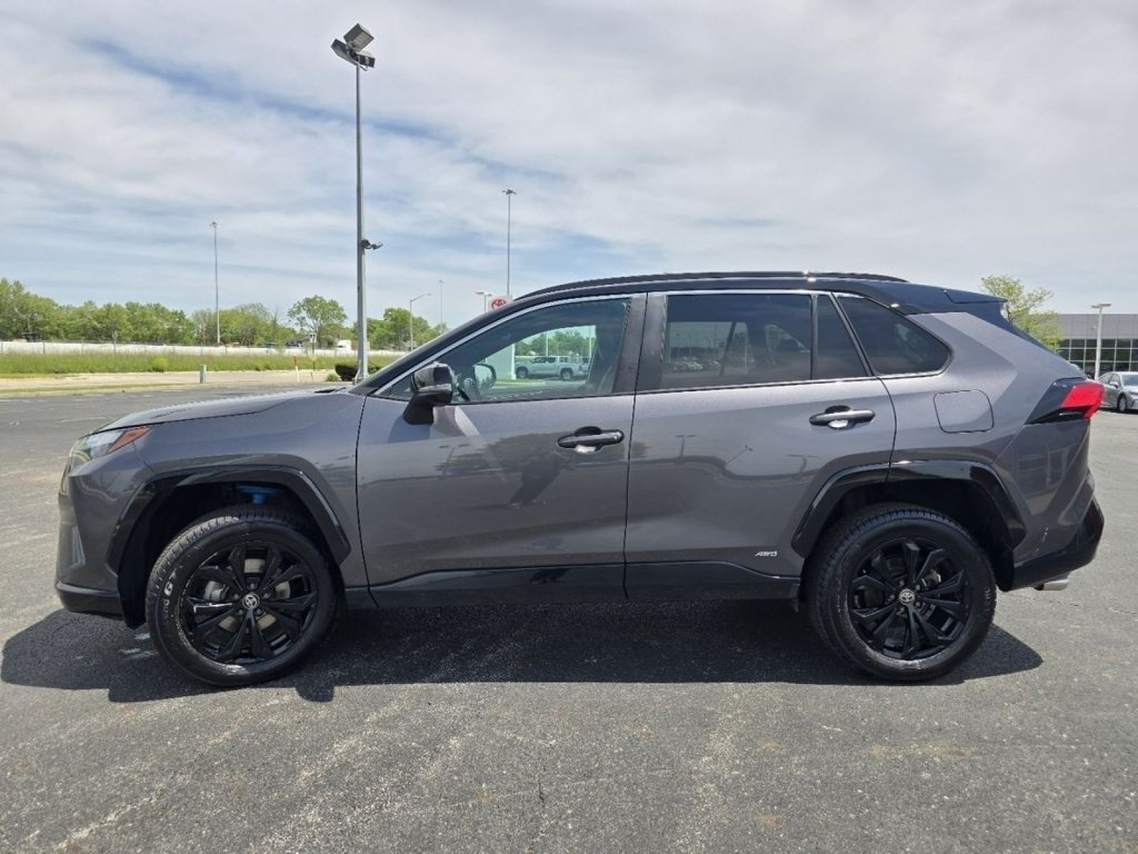 Used 2022 Midnight Black Metallic Toyota XSE image 12