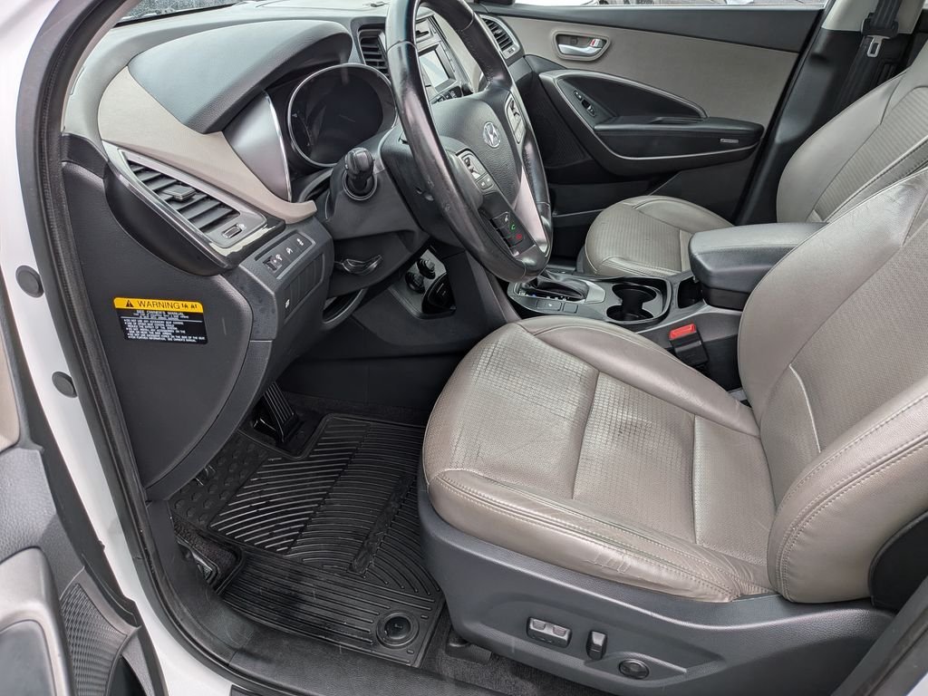 Used 2013 White Hyundai 2.0L Turbo image 19