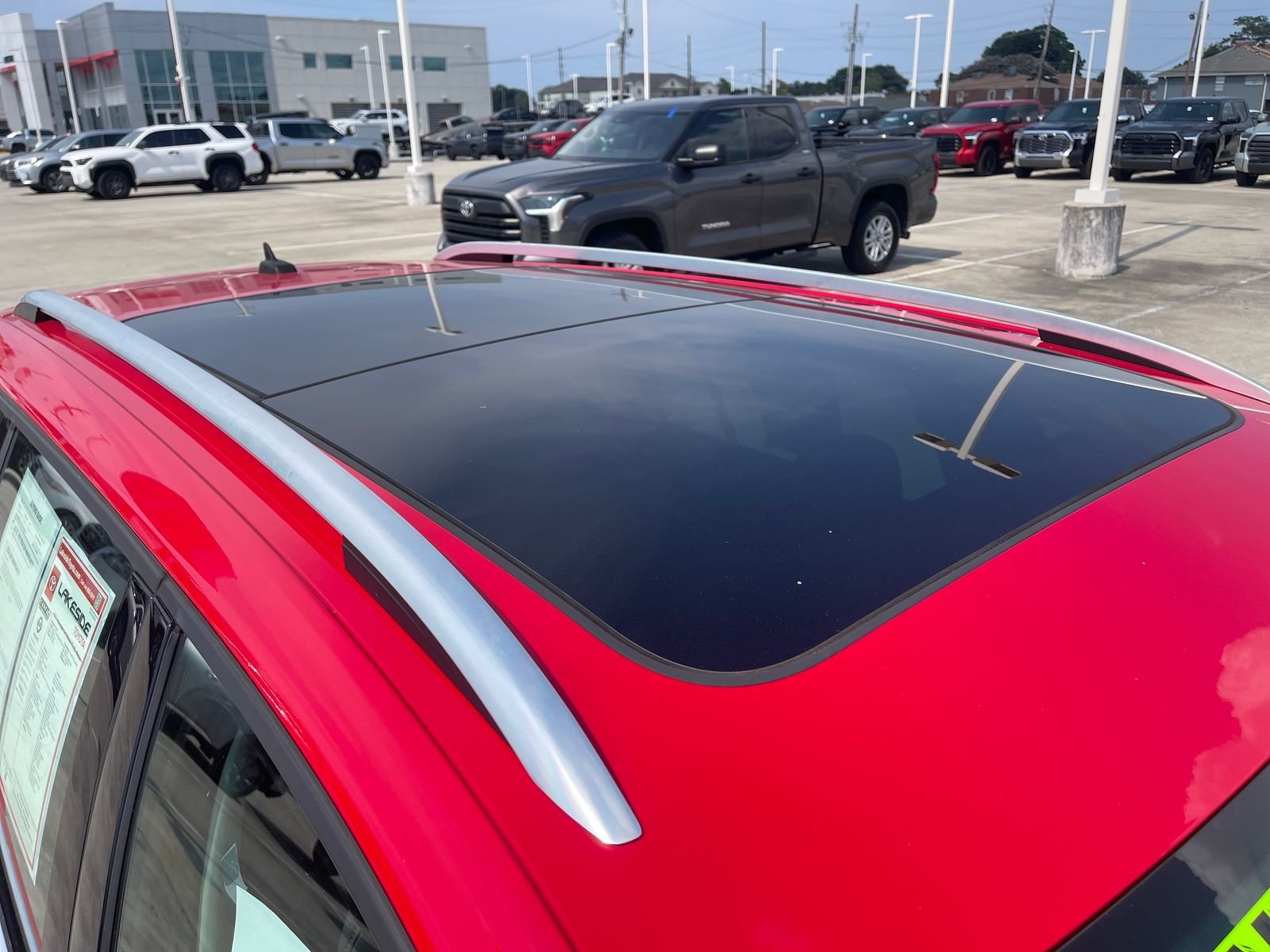 Used 2017 Red Volkswagen TSI SEL image 10