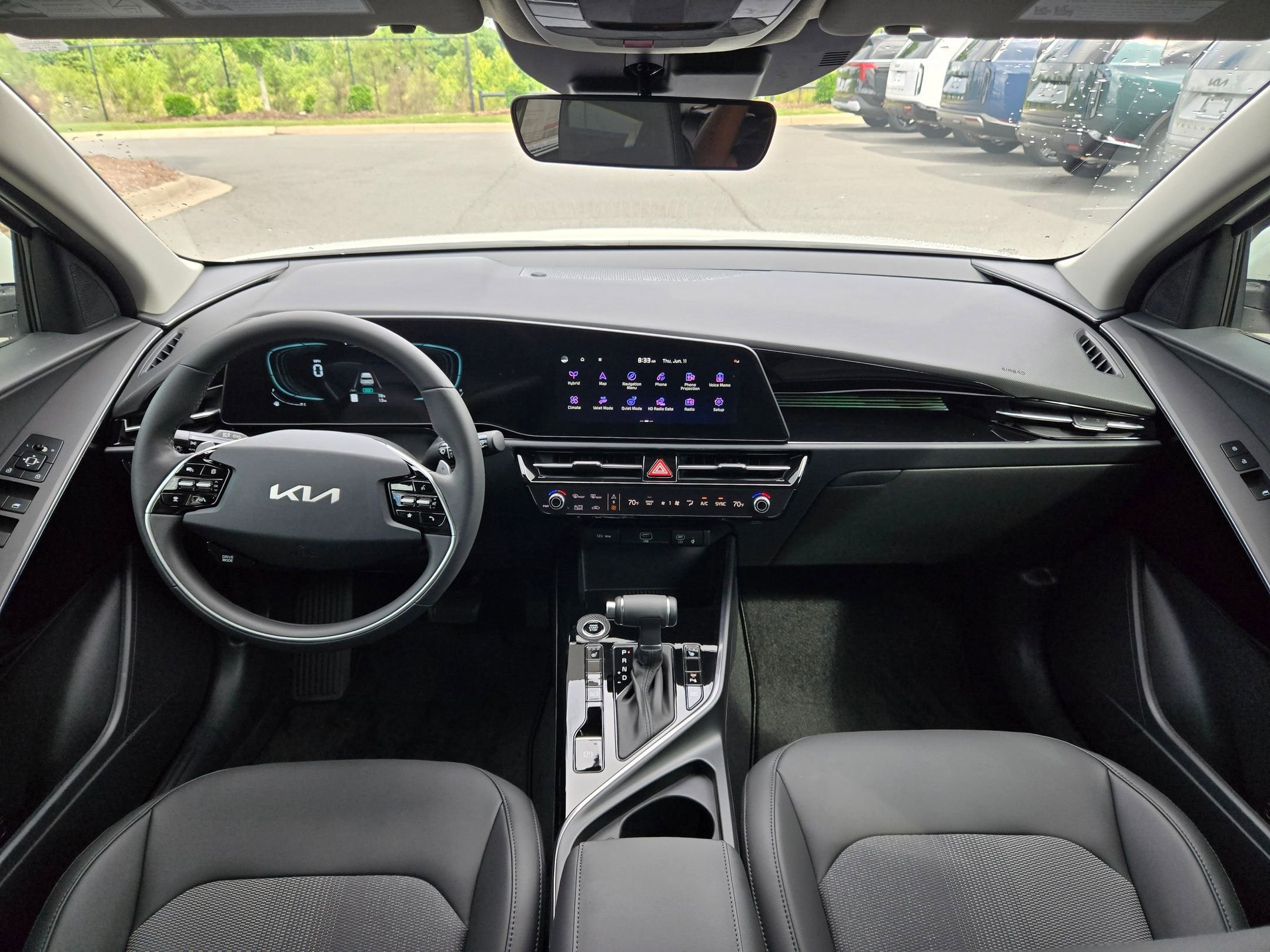 New 2026 Snow White Pearl Kia EX image 10