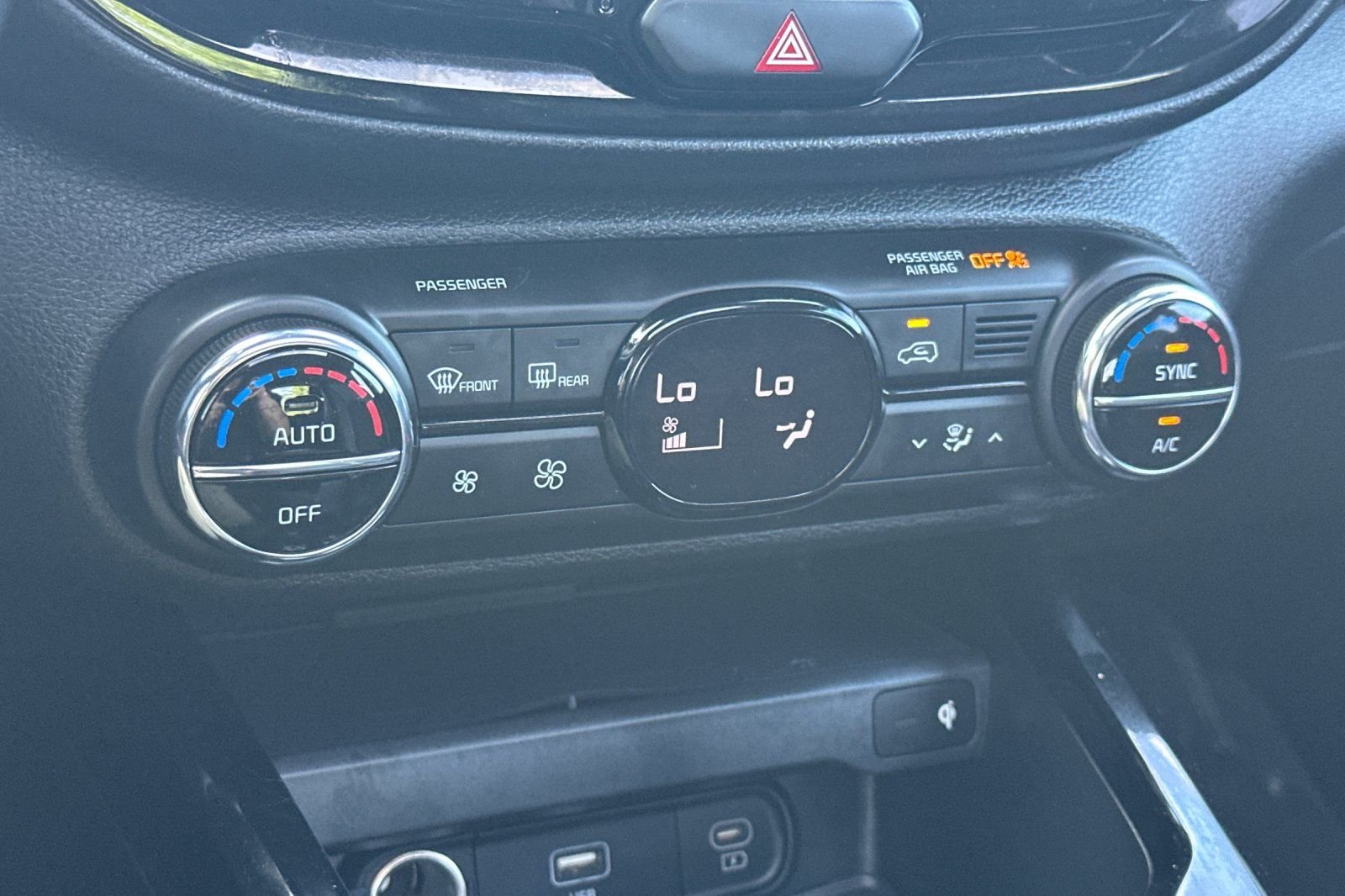 Used 2024 Gray Kia GT-Line image 21
