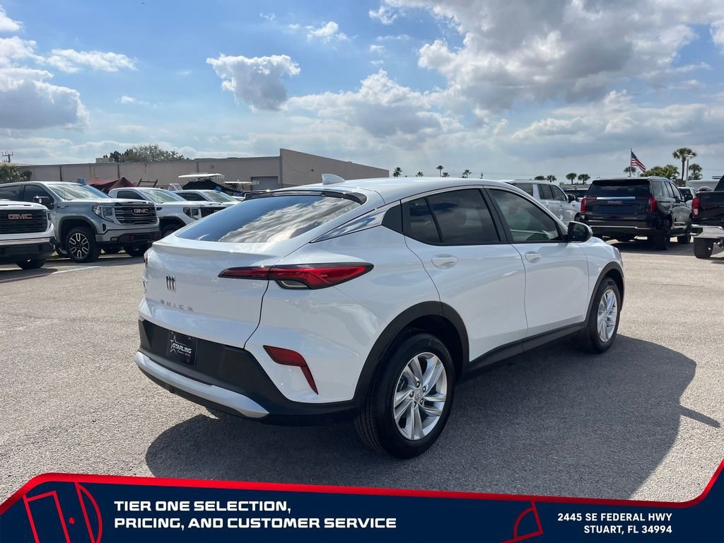 New 2026 Summit White Buick Preferred image 7